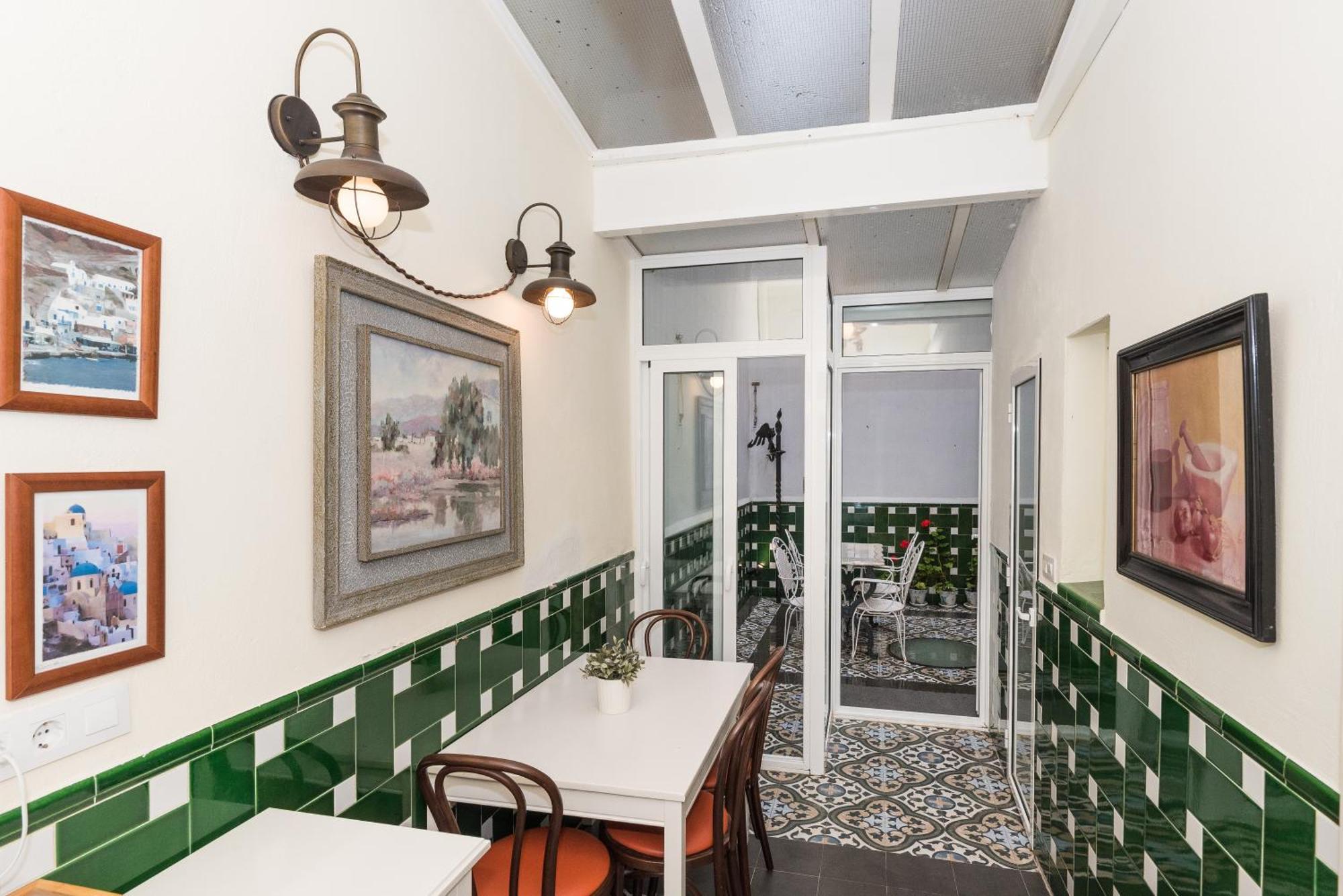 Apartamentos Bartomeu By Habama Group Sitges Exterior photo